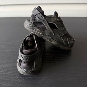 Nike Huaraches Kids Black Sneakers